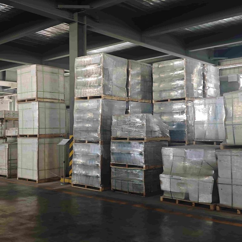 Al2O3 Corundum Mullite Refractory Bricks For High Density Carbide Alloy Application